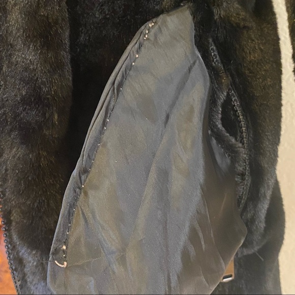 Coalition L.A. Reversible Metallic‎ Faux Fur Coat Mob Wife - Picture 15 of 16